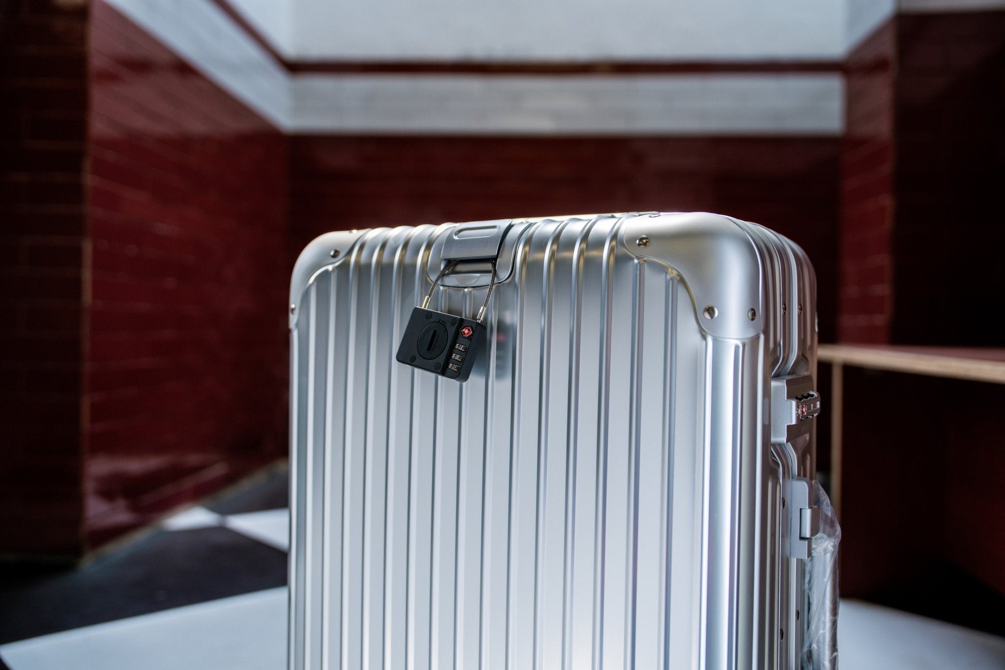 MiLock - TSA Certified Trackable Luggage Lock - MiLi