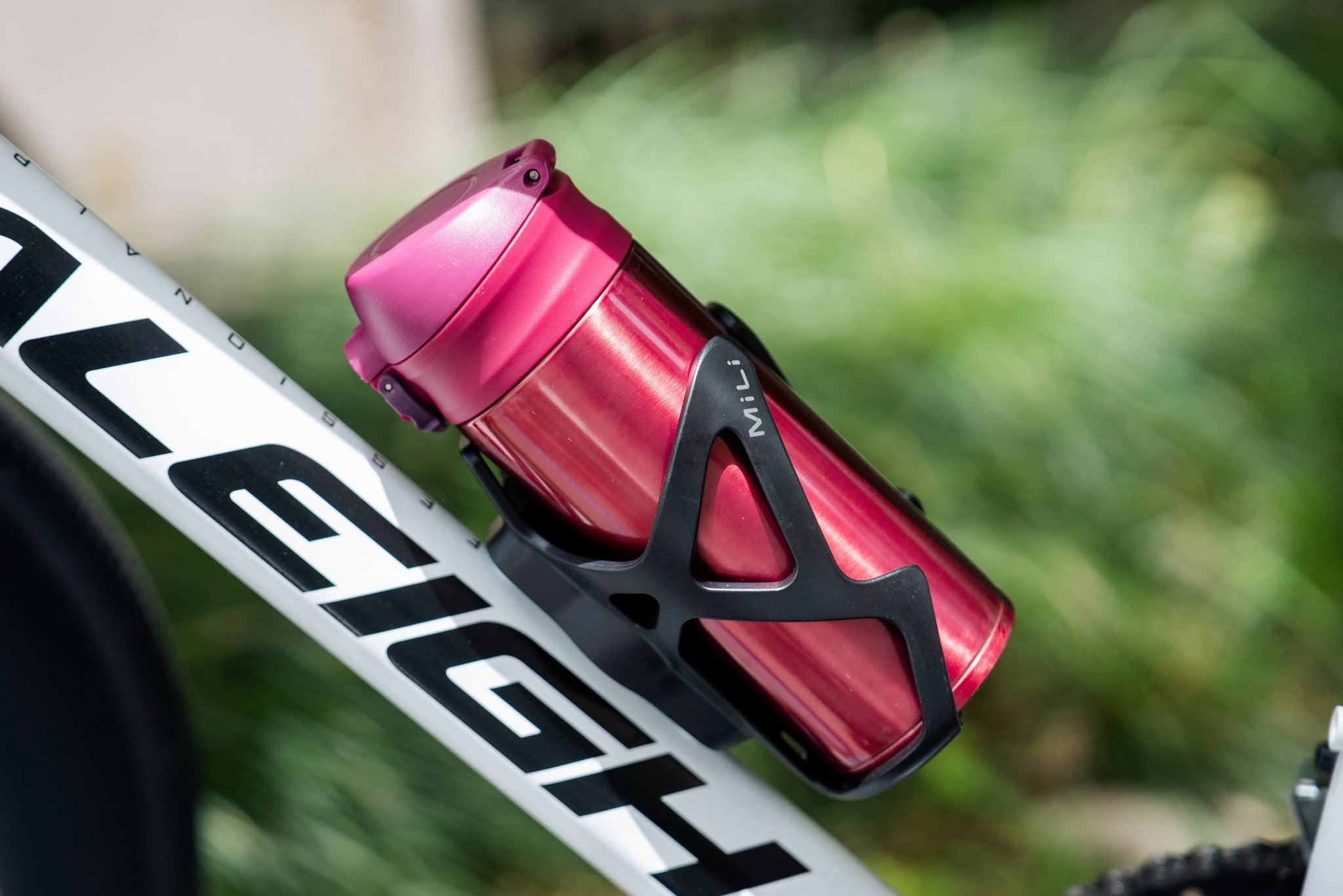 MiTag Android Bicycle Bottle Holder - MiLi