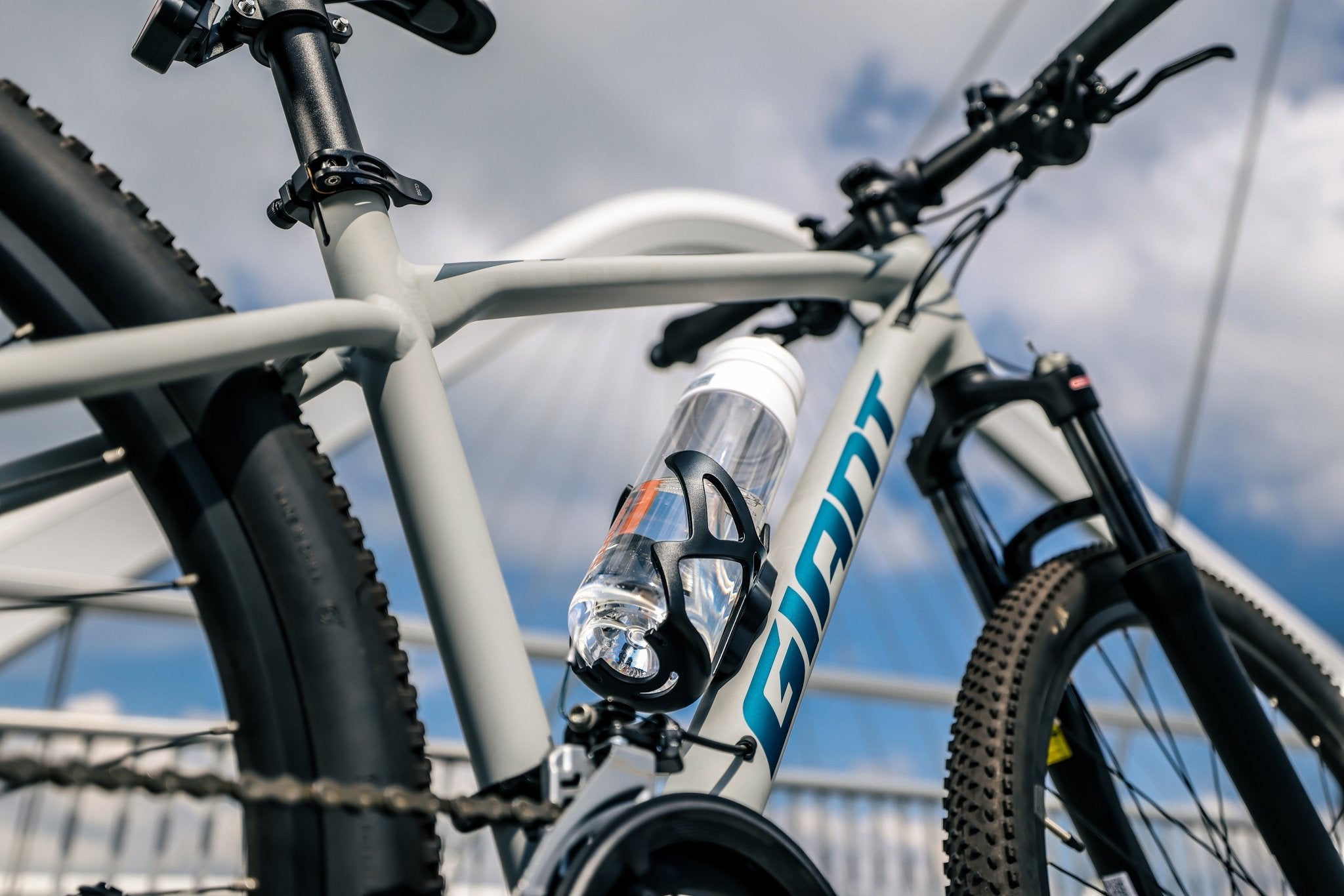 Bicycle Bottle Holder - Built - in MiTag Duo Tracker - MiLi